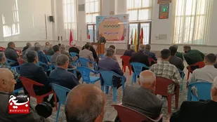 شهدا به دنیای اسلام و جهان تشیع، آبرو و عزت بخشیدند.