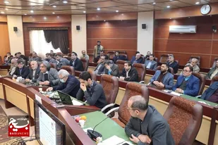 فیلم|نشست صمیمی فرمانده سپاه کربلا با مدیران مراکز تولیدی