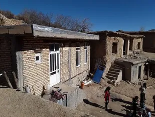 مشکل مسکن جوانان روستایی برطرف می&zwnj;شود