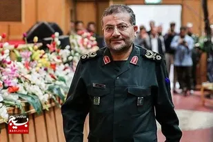 تقدیر از سردار غلامرضا سلیمانی رئیس سازمان بسیج مستضعفین در چهاردهمین جشنواره مالک اشتر ستاد کل نیرو&zwnj;های مسلح
