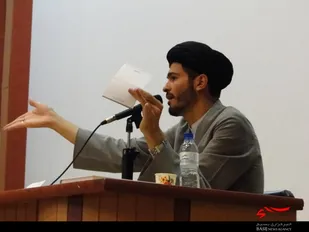 مساجد باید به بنگاه&zwnj;های واسطه&zwnj;گری ازدواج تبدیل شود