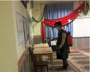 ضد عفونی مدارس قاین توسط دانشجویان جهادگر
