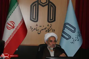 الگوی حکمرانی جامعه را باید دانشگاه ارائه کند