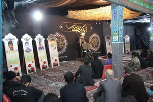 هر که با دین خدا بازی کند عذاب سخت نصیبش خواهد شد/ایمان به پست مقام و موقعیت اجتماعی نیست