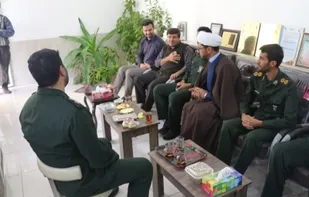 تجلیل از پرستاران درمانگاه صادقیه لردگان