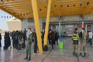 قرنطینه شدن زائران مبتلا به کرونا