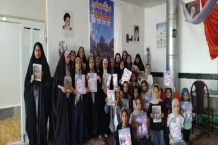 آیین اختتامیه طرح &laquo;نوجوانان امید&raquo; در پایگاه مقاومت بسیج مؤمنه روستای قادرخلج