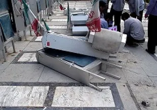 شباهت تخریب قبور شهدا با جنایت آل سعود در حق کوچه های بنی هاشم / غصه خانواده های شهدا را بیشتر نکنیم