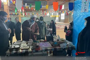برپایی نمایشگاه اقتصاد مقاومتی در شهر دیباج