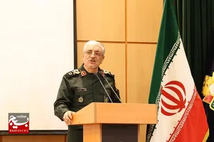 دشمن در جنگ شناختی به دنبال هویت&zwnj;زدایی است