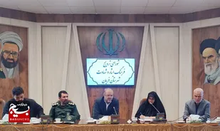 در موضوع شهیدان، شأنی جز خدمتگزاری برای خود قائل نیستیم