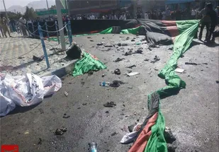 جنبش روشنایی افغانستان با انفجار بمب، خونین شد/ داعش عامل حمله تروریستی/ 80 کشته 231 زخمی/ عزای عمومی در افغانستان