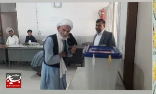 جلوه های حضور از مشارکت نماینده مردم تا پیرمرد 91 ساله در انتخابات ریاست جمهوری در خواف+عکس و فیلم