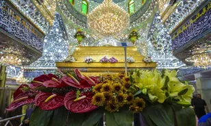 شعر/مژده&zwnj;ای منتظران، چون مه شعبان آمد