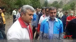 عملیات بازگشایی راه&zwnj;های مناطق سیل زده مرزن آباد چالوس