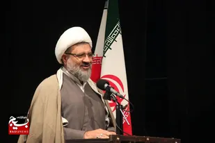 ایران قوی، برآمده از ملتی بصیر، هوشیار و متحد است