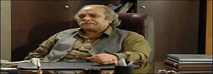تنها یک عقب&zwnj;مانده، مردم شهرستان&zwnj;ها را عقب&lrm;مانده سیاسی می&zwnj;خواند