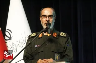 دشمن با اسلام ناب محمدی سرجنگ دارد