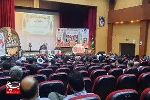 عده ای بی هیچ زحمتی برای انقلاب، مدعی اند
