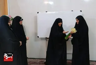 کلاس حضوری نویسندگی ویژه دختران نوجوان برگزار می&zwnj;شود