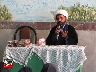 برگزاری یادواره شهدا در مدرسه زینبیه دلوار