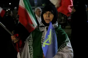 صف&zwnj;آرایی بانوان زینبی در مهدیه قزوین