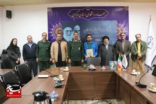 هم&zwnj;صدا با رسانه&zwnj;ها/ فرمانده و مسئول نمایندگی ولی فقیه در سپاه حضرت روح الله در دیدار با مدیران رسانه ها