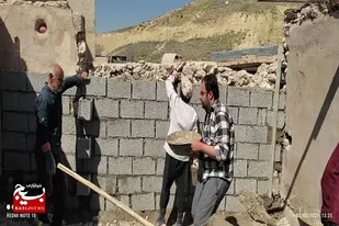 ساخت حمام و سرویس بهداشتی برای یک خانواده کم برخوردار
