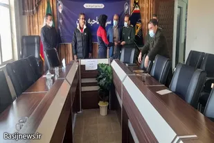 نشست هم&zwnj;اندیشی فرمانده سپاه رزن با نخبگان ورزشی