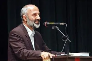 هیچ مجموعه&zwnj;ای بهتر از هیئات حسینی برای حفظ مسیر عاشورا نیست