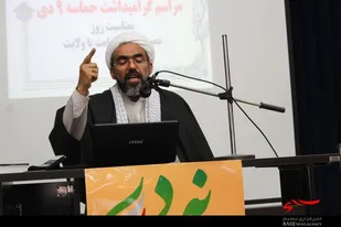 هدف نفوذ دشمنان، مسئولین و ارکان نظام هستند و باید مراقب باشند