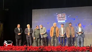 مسئول بسیج هنرمندان قم به عنوان &laquo;مدیر موفق&raquo; کشور در آیین اختتامیه جشنواره فیلم بسیج تجلیل شد