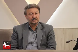 رمز بقای انقلاب ما وحدت و انگیزه است/صداقت با مردم در تبیین عملکرد نظام تاثیر گذار است