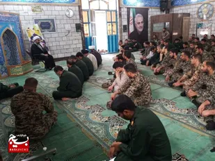 دیدار جانشین  دفتر نماینده ولی فقیه در سپاه  با پایوران خرمشهر