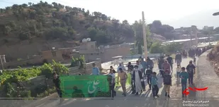 پیاده روی خانوادگی در روز عیدغدیر