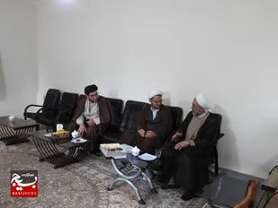 مسئول دفتر نمایندگی ولی فقیه در سپاه پیرانشهر با امام جمعه شهرستان دیدار کرد