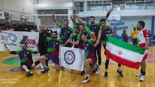 تیم والیبال واگن&zwnj;پارس اراک قهرمان مسابقات کارگری جهان شد