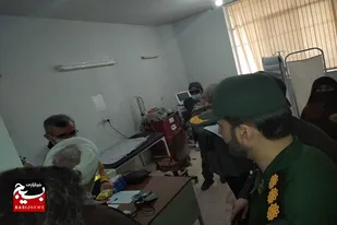 هدیه بسیج جامعه پزشکی فارس به مردم روستای خان زنیان شیراز: درمانگاه تخصصی جهادی در عید مبعث
