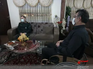 دیدار فرمانده سپاه کربلا با خانواده شهیدان محمدزاده