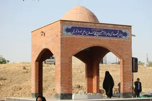 رونمایی از یادمان شهدای جاویدالاثر روستای صفی آباد ساوه