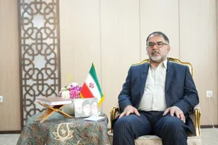 استاندار لرستان در پیامی آغاز سال نو را تبریک گفت