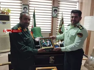 دیدار فرمانده ناحیه مقاومت بسیج سپاه شهرستان حاجی آباد با فرمانده فراجا شهرستان حاجی آباد