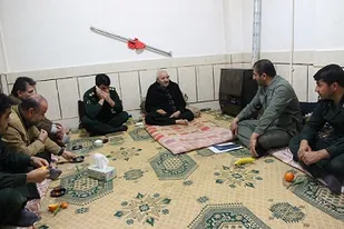 دیدار با خانواده معظم شهید دانش آموز در لردگان