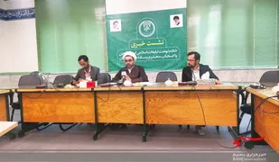 راهبری جریان تبلیغ باید توسط نخبگان و مردم صورت گیرد