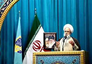 ملت ایران یک لحظه از انتقام خون شهدا دست نمی&zwnj;کشد
