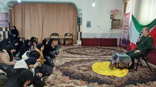 امروز از سوی دشمن نبردی بسیار عظیم برای تغییر باورهای ما شکل گرفته است