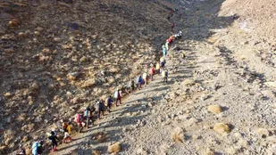 صعود همزمان 800 کوهنورد سپاه در قالب 50 تیم به قلل بالای 3000متر کشور
