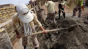 مرمت و بهسازی 160 منزل مسکونی نیازمندان