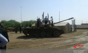 نمایشگاه ادوات نظامی در محل نینوای زواره افتتاح شد