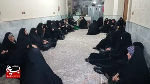 شهدای خدمت مدال افتخار خدمت صادقانه را بر سینه دارند
